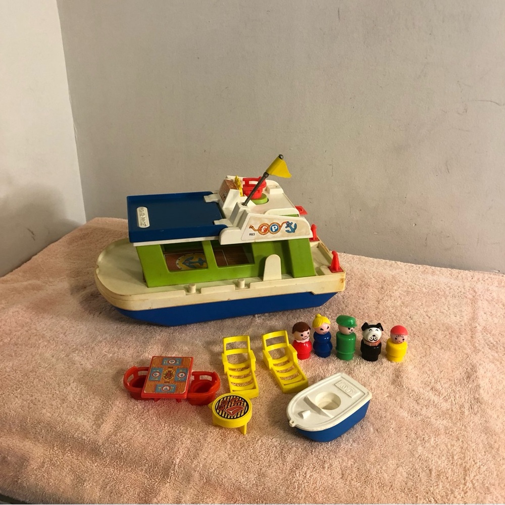 Vintage 1972 Fisher Price Little People Happy Houseboat #985 Near Complete